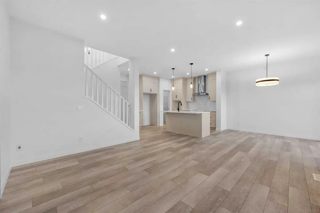 260 Dawson Wharf Crescent
