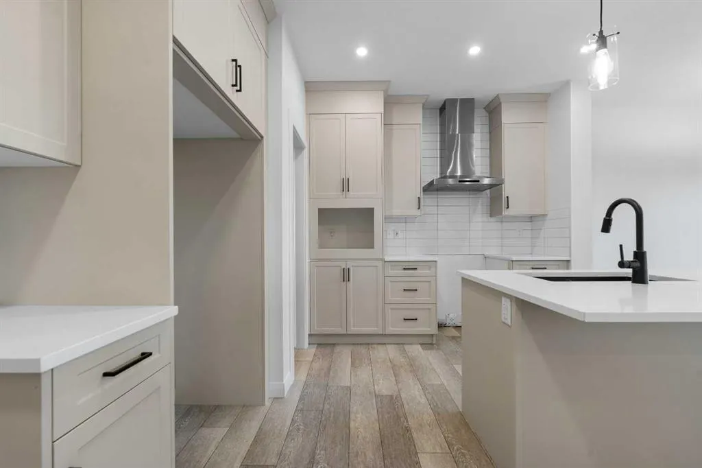 260 Dawson Wharf Crescent
