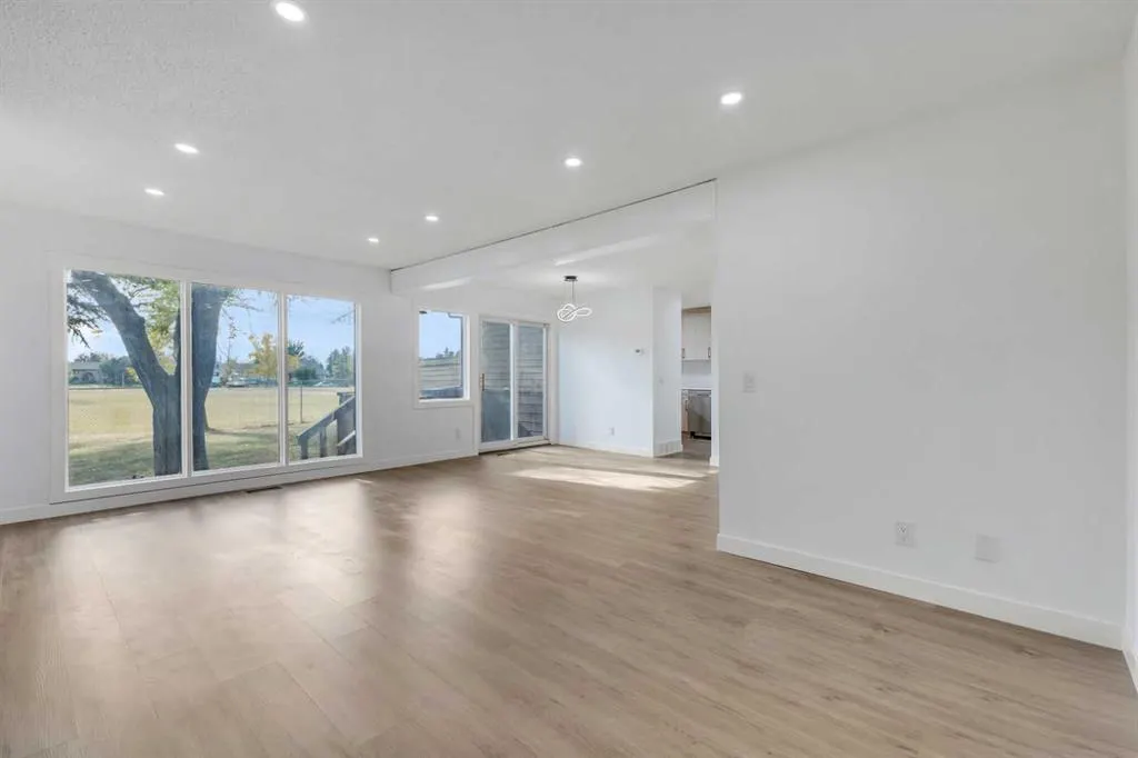 336 Rundlehill Drive NE, #48