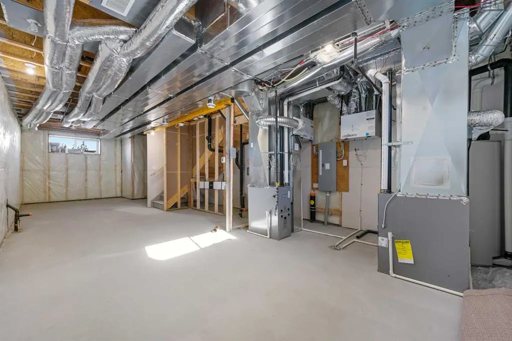 45 Ambleton Boulevard NW