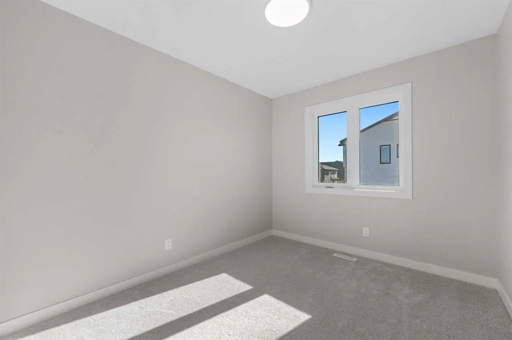 45 Ambleton Boulevard NW