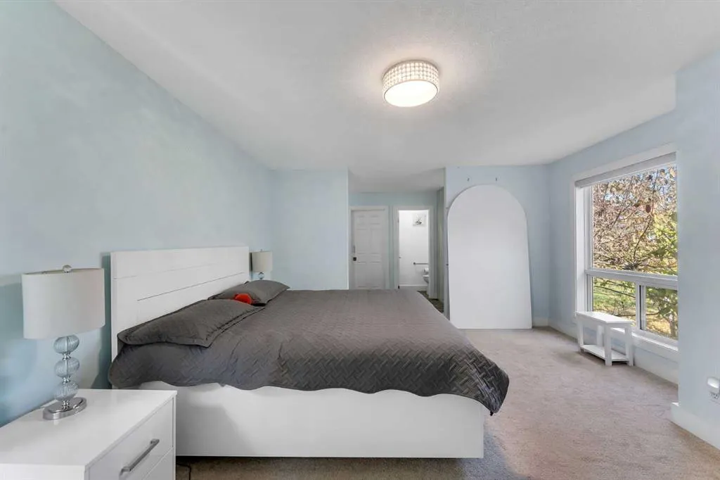 280158 TOWNSHIP ROAD 240