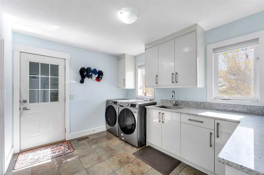 280158 TOWNSHIP ROAD 240