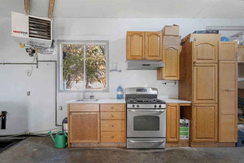 280158 TOWNSHIP ROAD 240