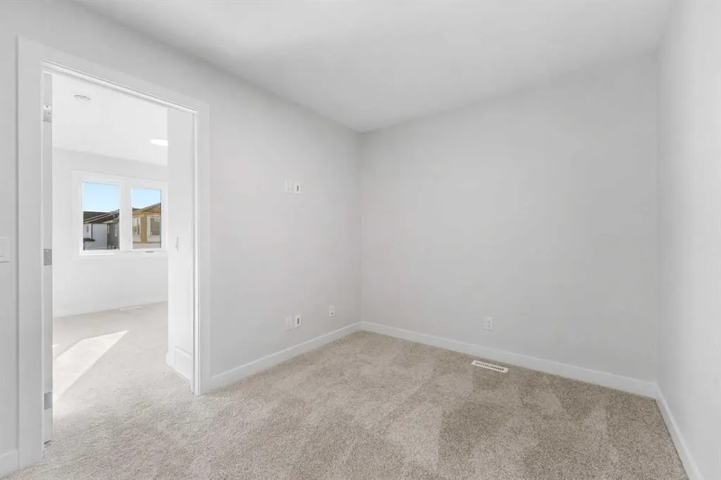 125 Ambleton Boulevard NW