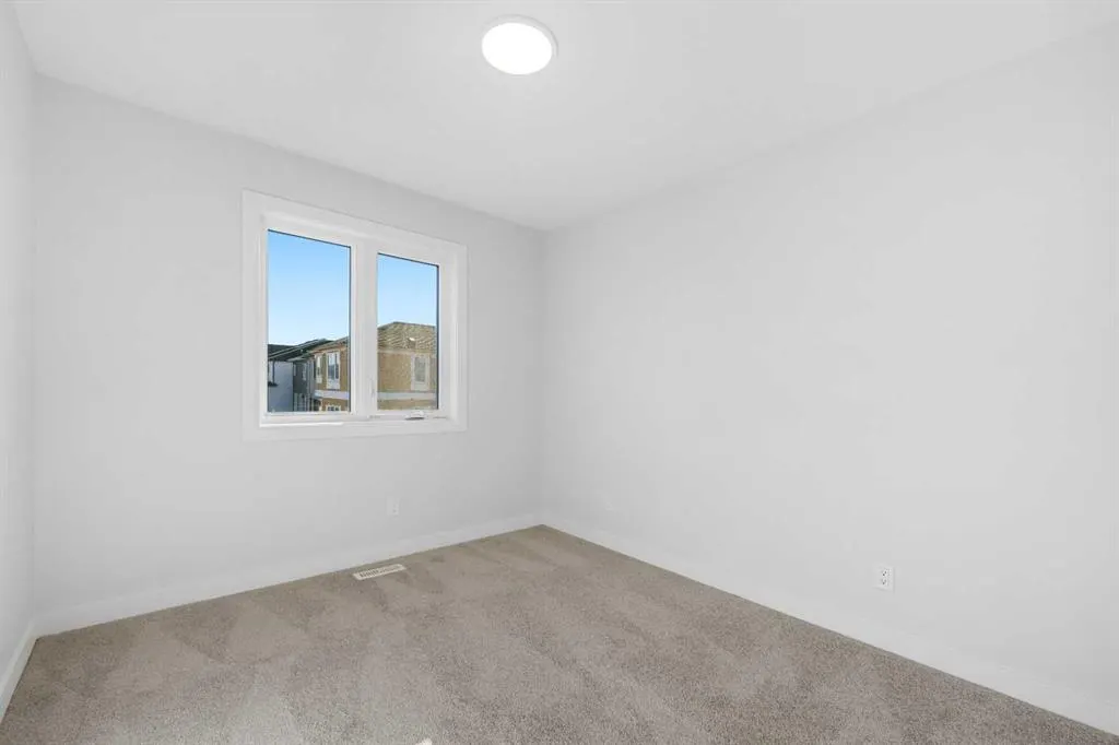 125 Ambleton Boulevard NW