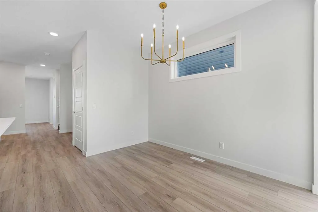 125 Ambleton Boulevard NW