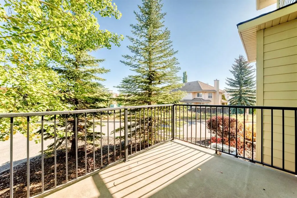 12 Cougar Ridge Landing SW