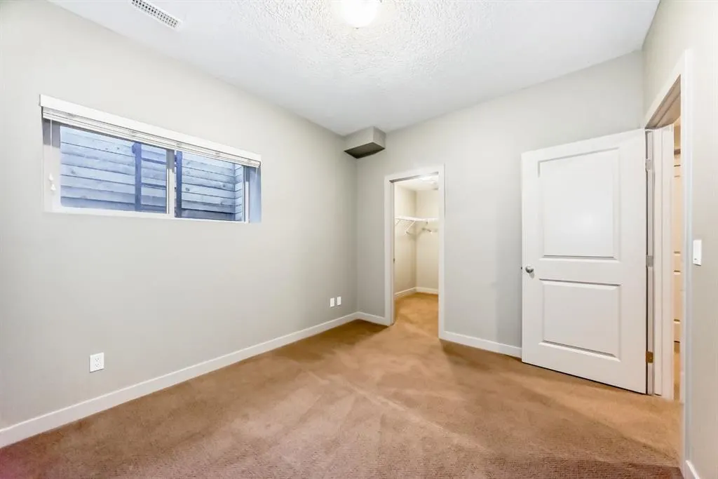 12 Cougar Ridge Landing SW