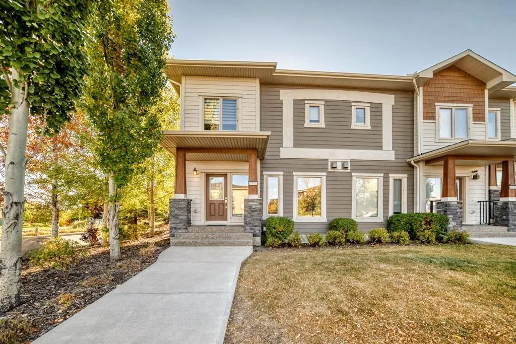 12 Cougar Ridge Landing SW