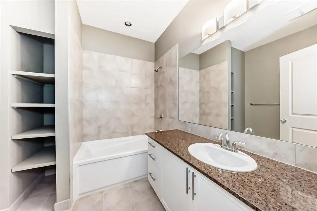 12 Cougar Ridge Landing SW