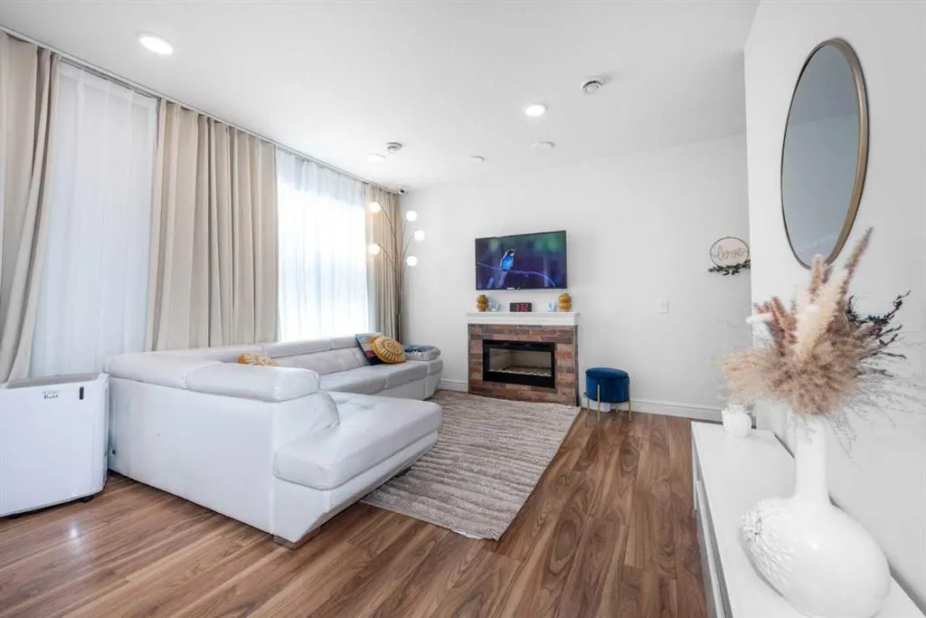 4339 Seton Drive SE