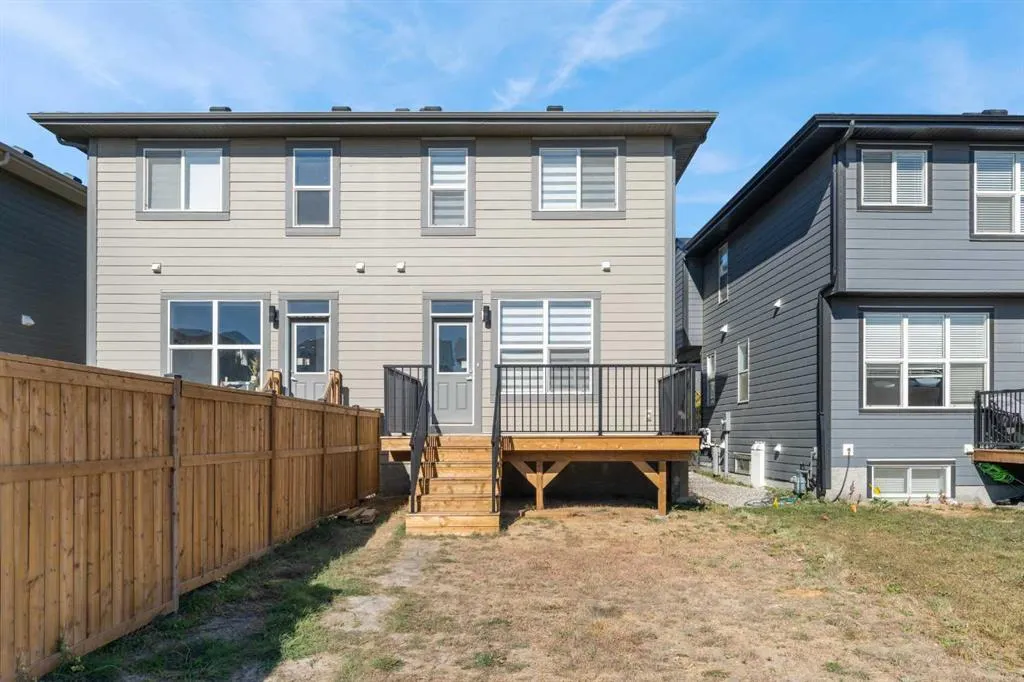 201 Magnolia Terrace SE