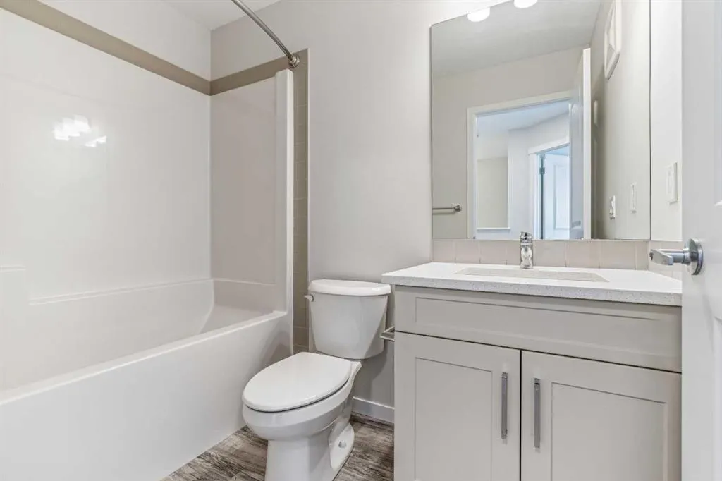 201 Magnolia Terrace SE