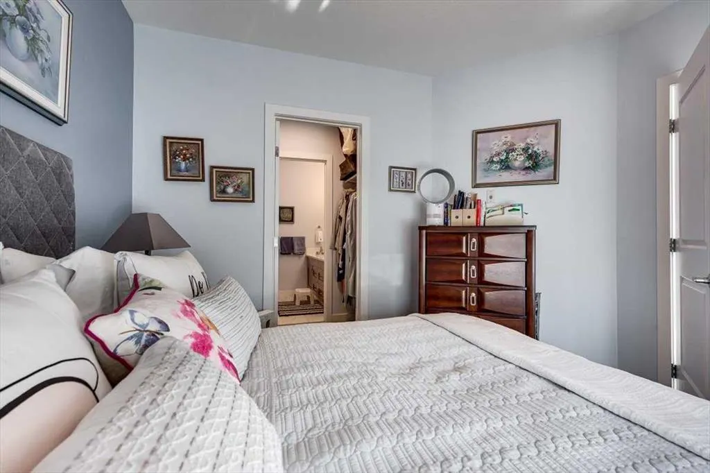 5110 36 Street, #106