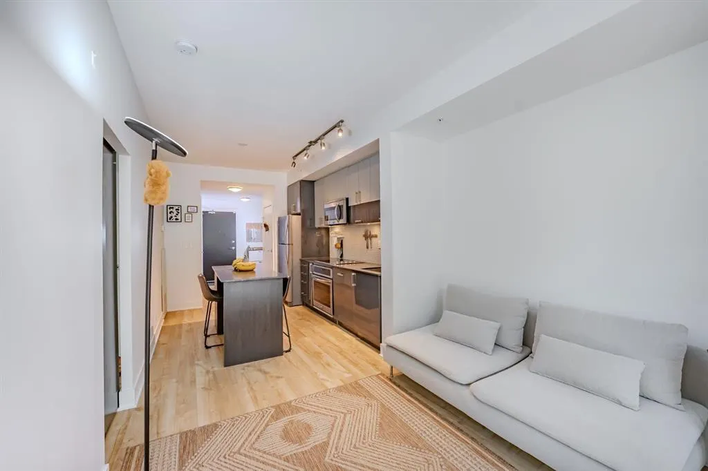 550 Riverfront Avenue SE, #309