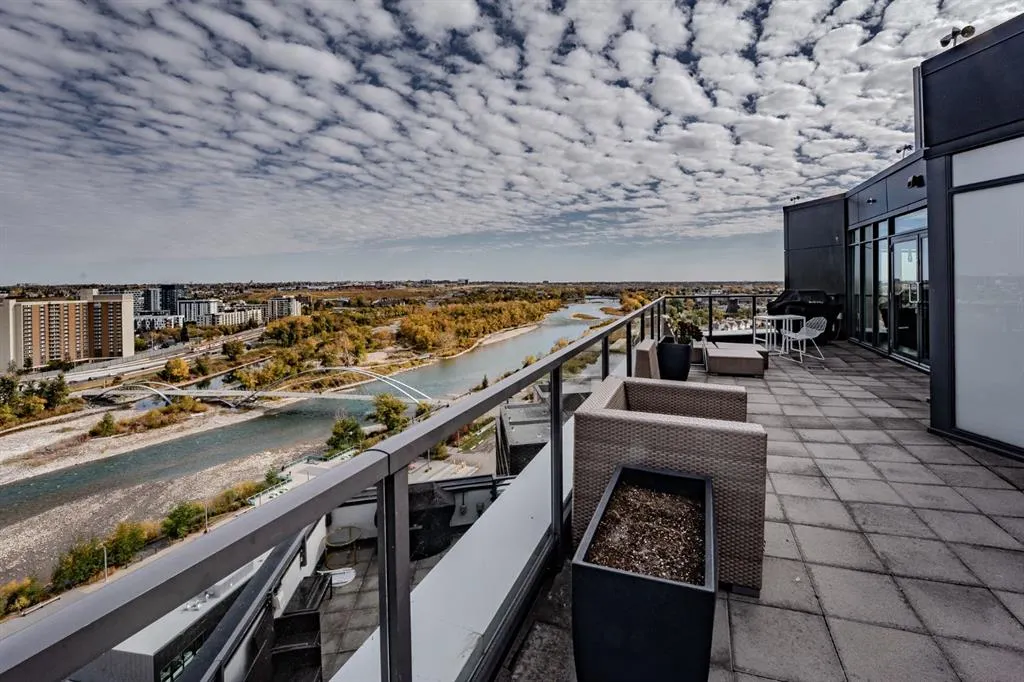 550 Riverfront Avenue SE, #309