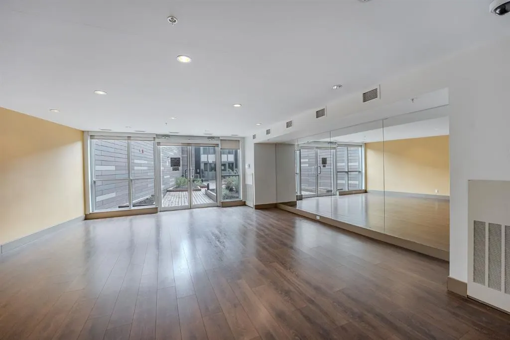 550 Riverfront Avenue SE, #309