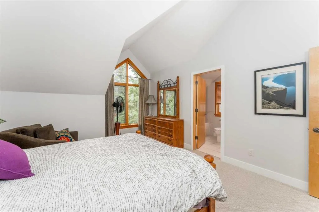 300 Eagle Terrace Road, #2