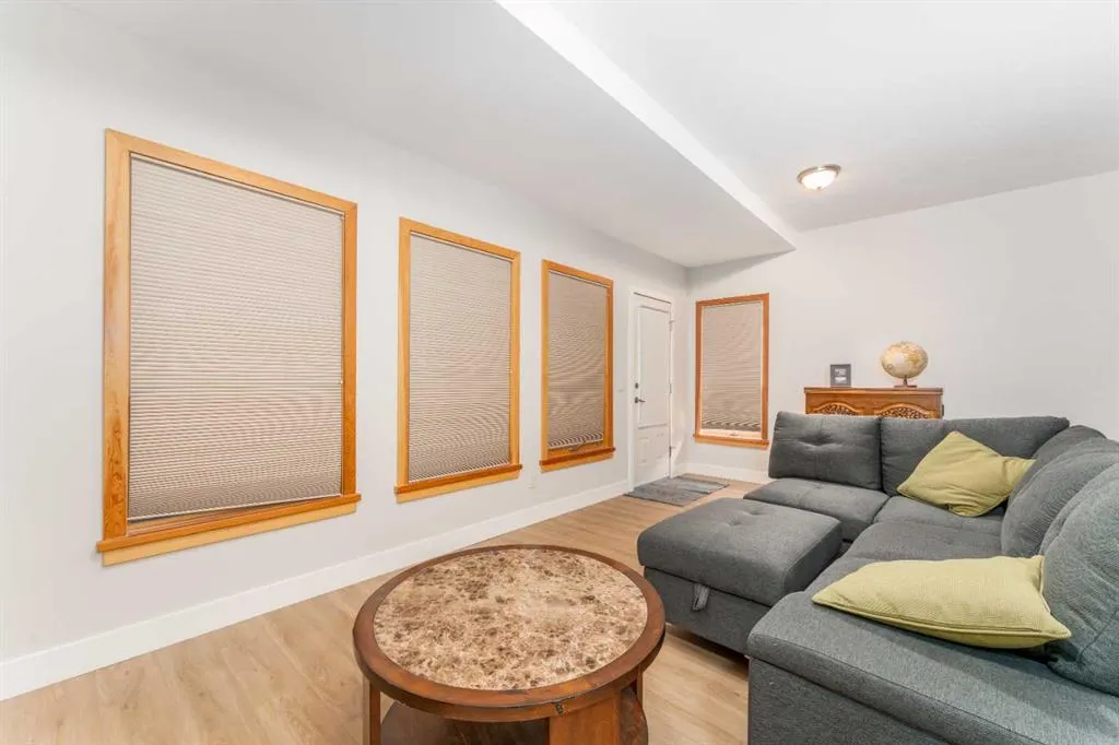 300 Eagle Terrace Road, #2