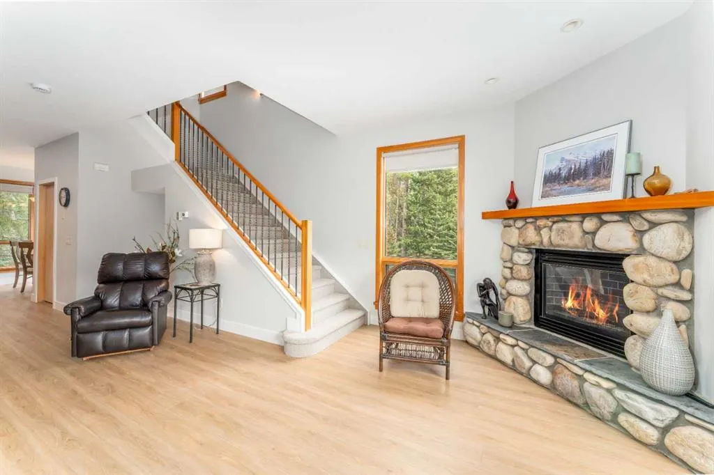 300 Eagle Terrace Road, #2
