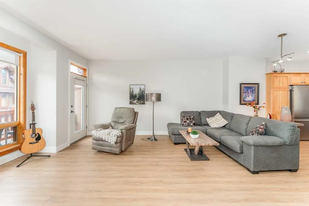 300 Eagle Terrace Road, #2