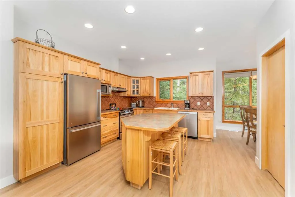 300 Eagle Terrace Road, #2