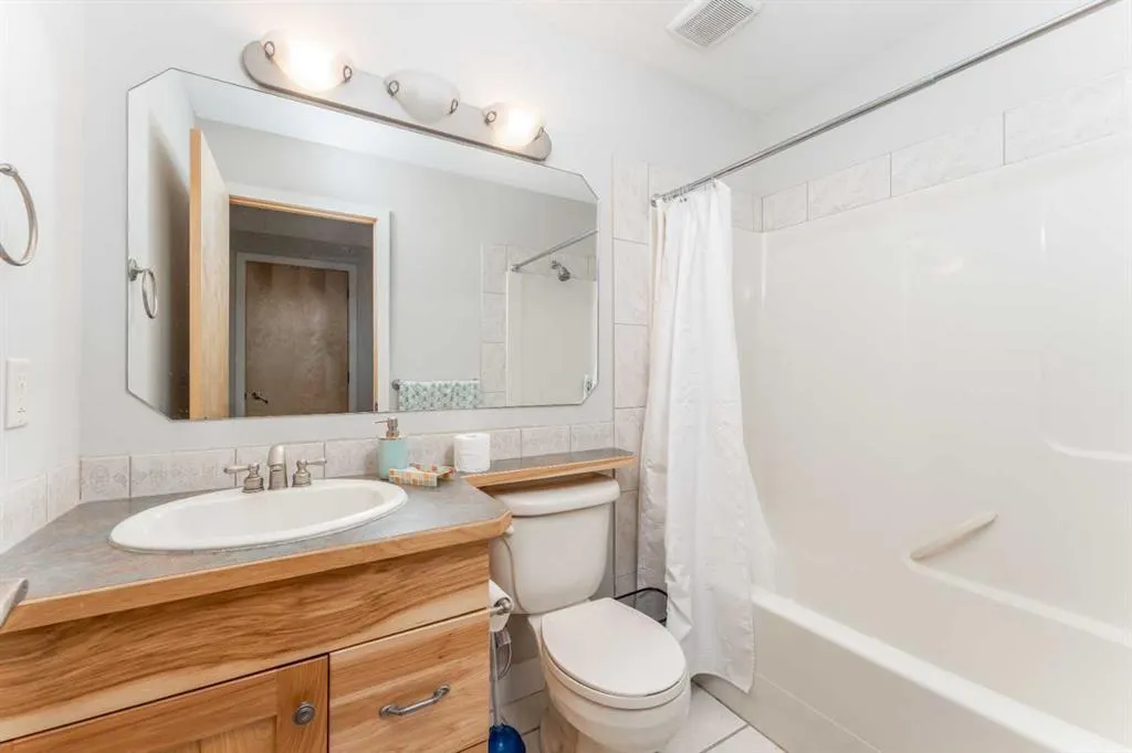 300 Eagle Terrace Road, #2