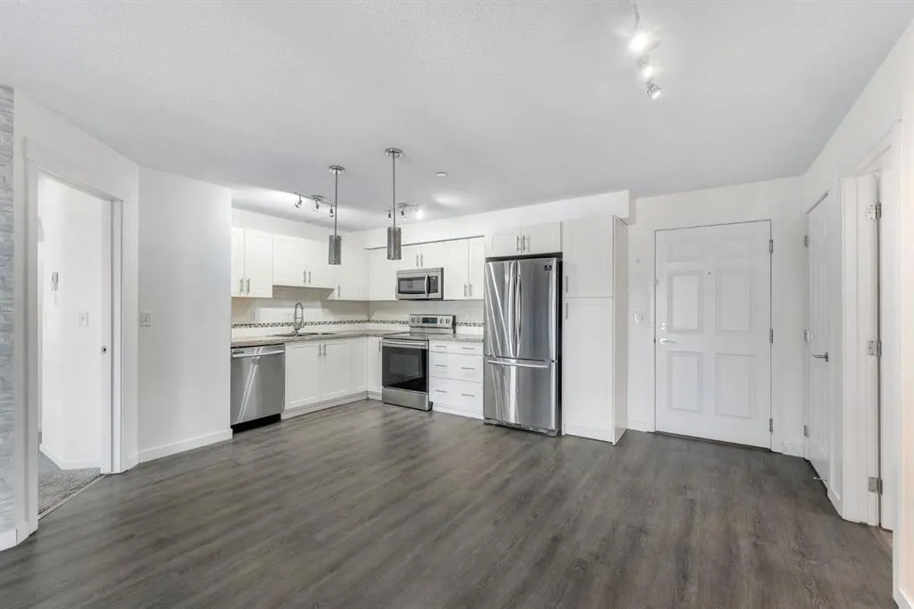 755 Copperpond Boulevard SE, #1211