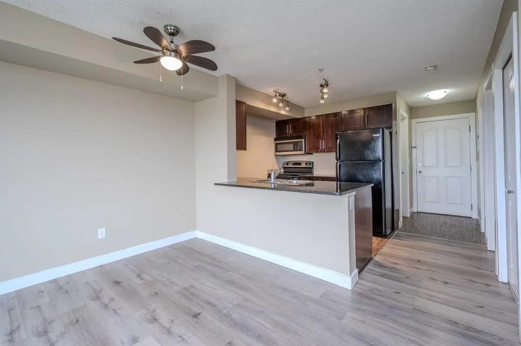 355 TARALAKE Way NE, #309