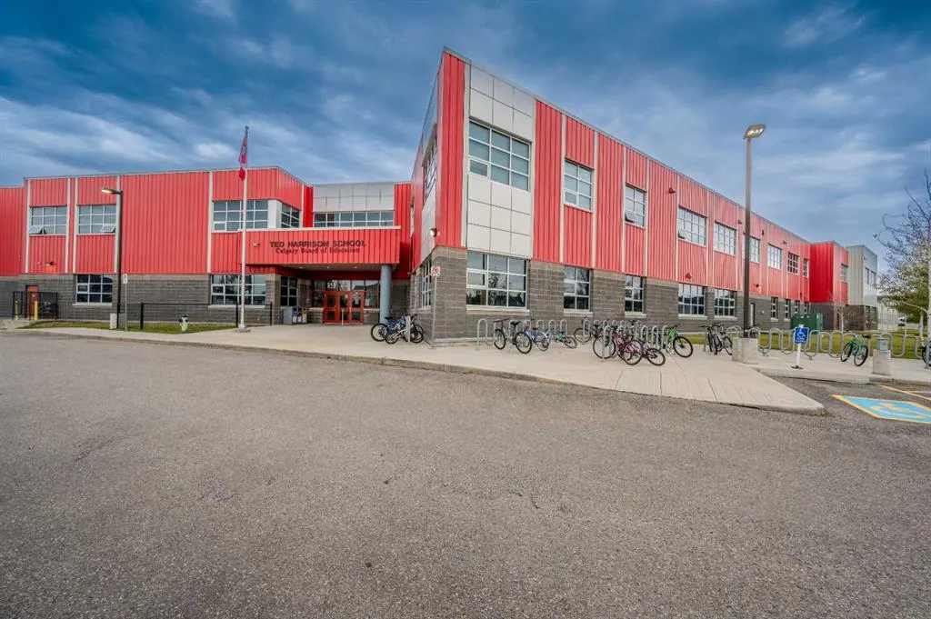 355 TARALAKE Way NE, #309