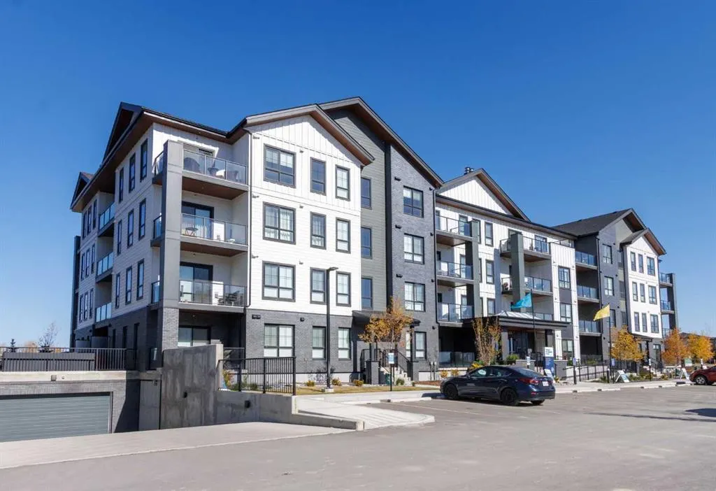 100 Banister Drive, #2106
