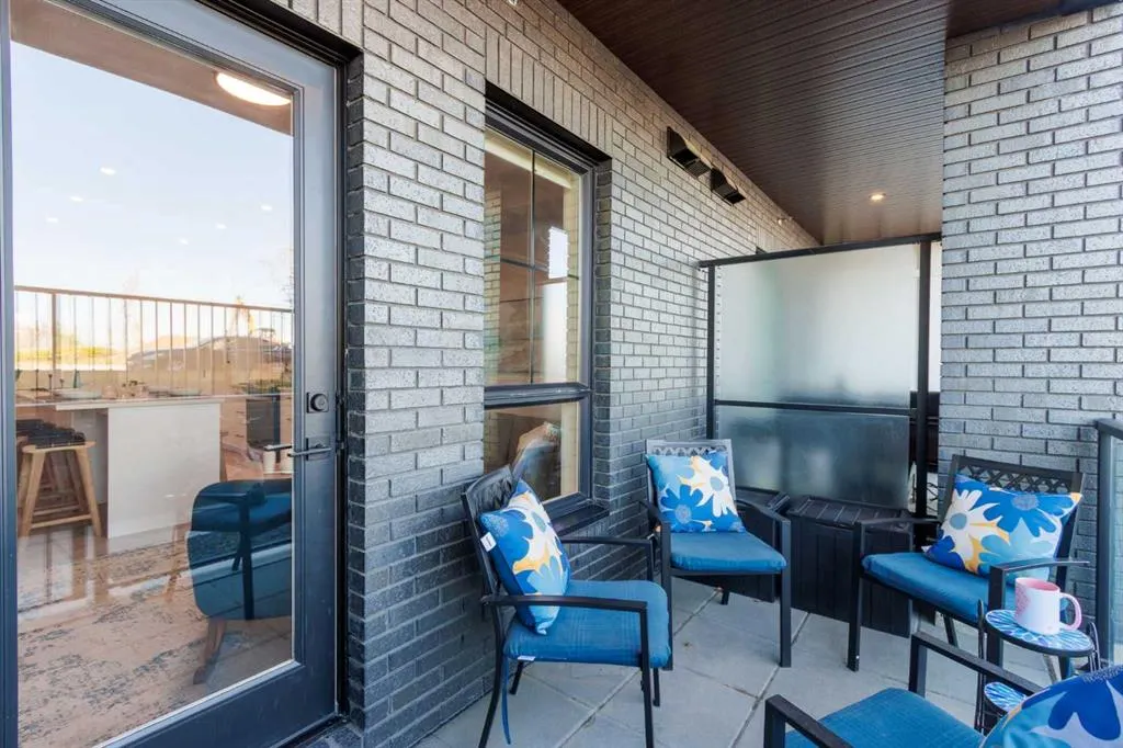 100 Banister Drive, #2106