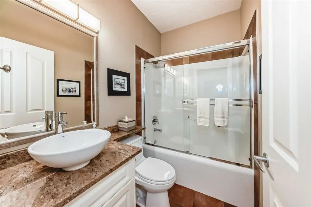39 Arbour Estates Way NW