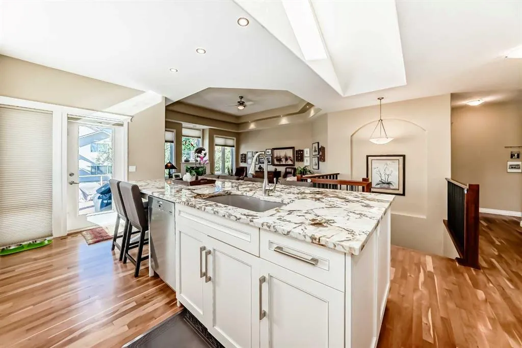 39 Arbour Estates Way NW