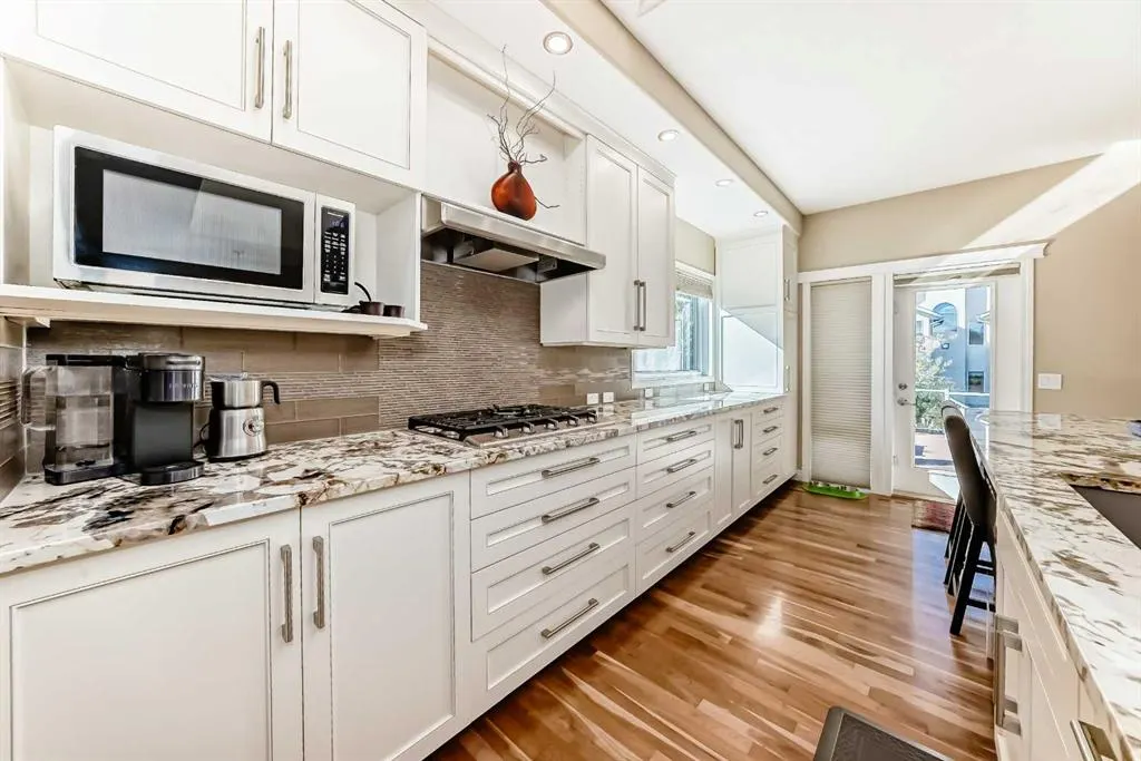 39 Arbour Estates Way NW