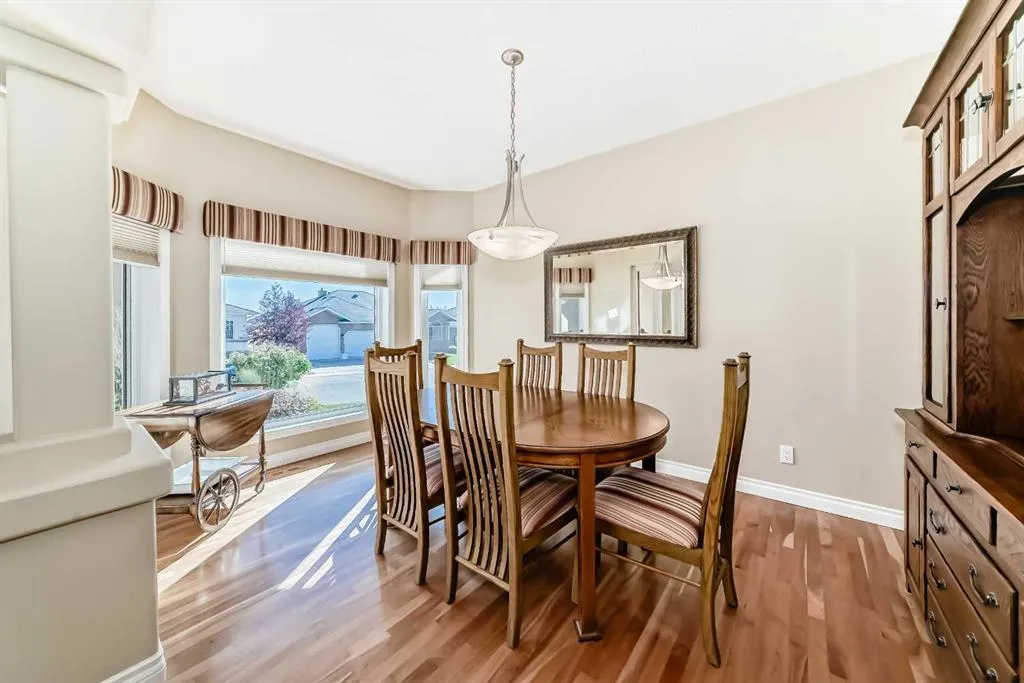 39 Arbour Estates Way NW
