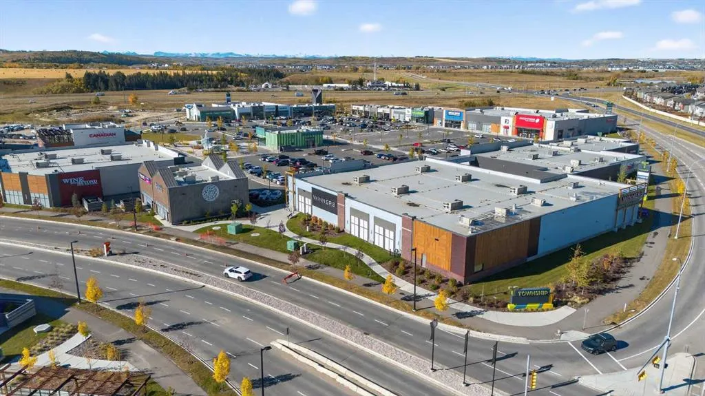 20 Walgrove Walk SE, #207