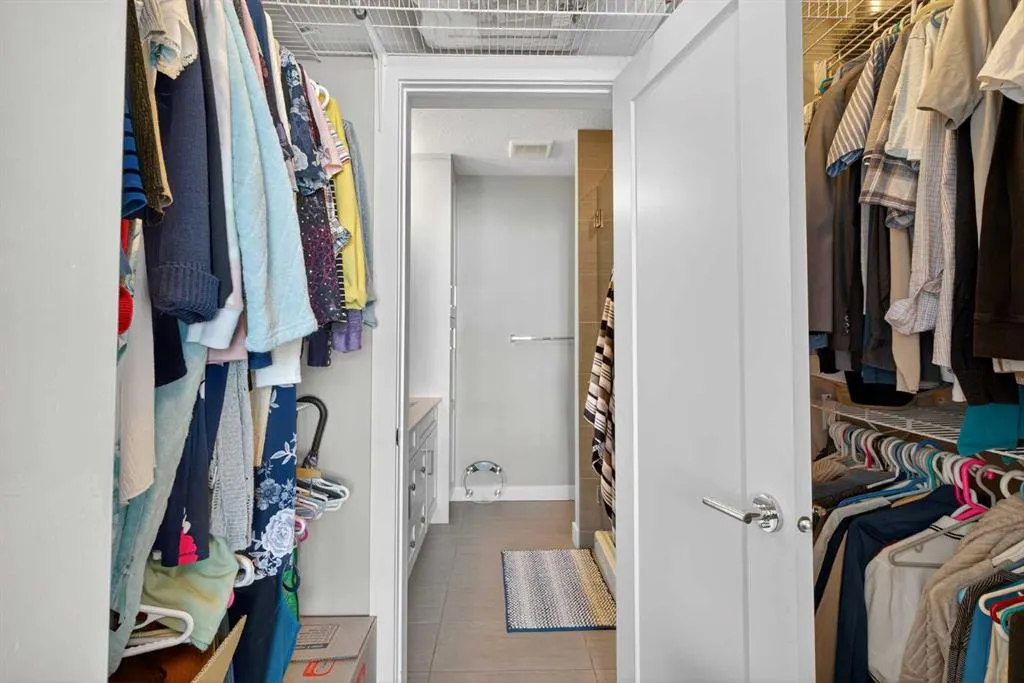 20 Walgrove Walk SE, #207