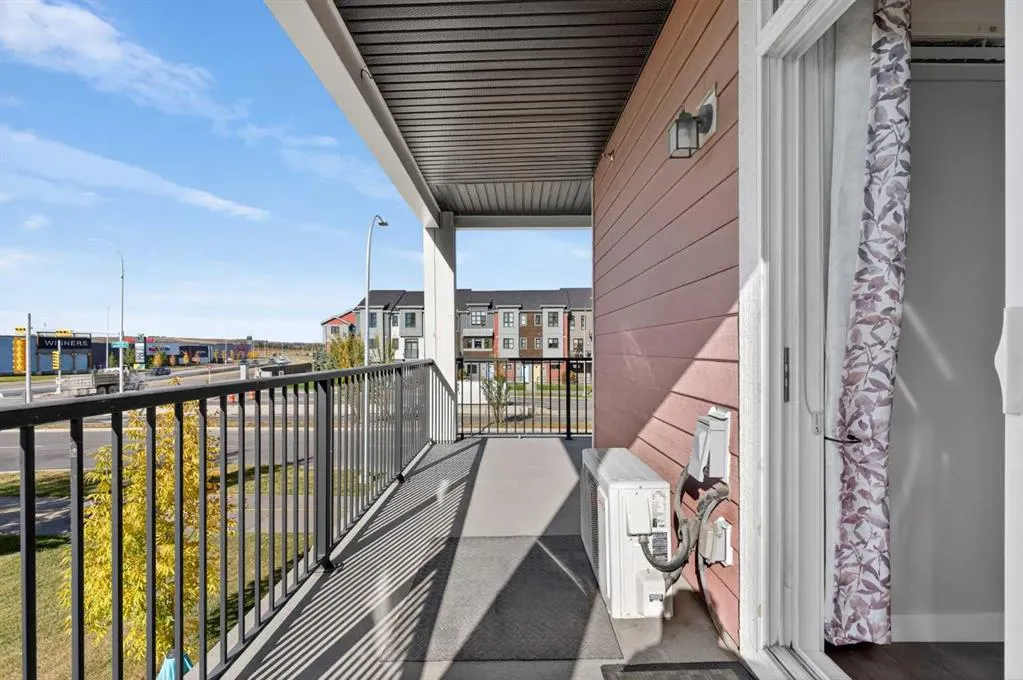 20 Walgrove Walk SE, #207