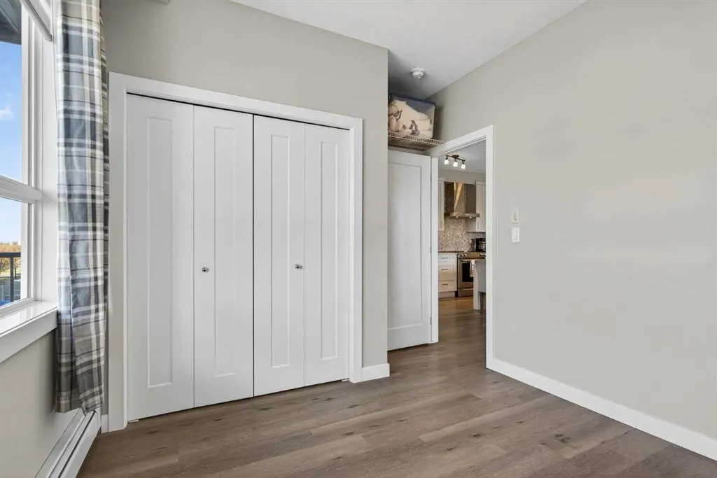 20 Walgrove Walk SE, #207