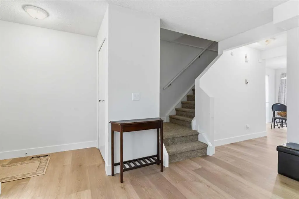 91 Deerfield Drive SE