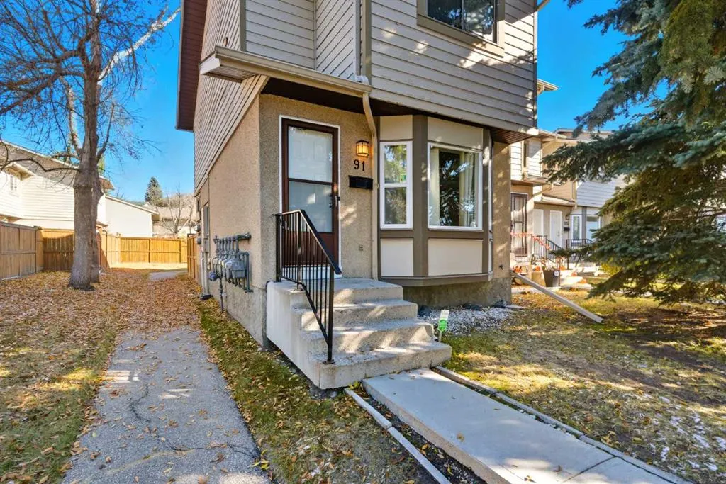 91 Deerfield Drive SE