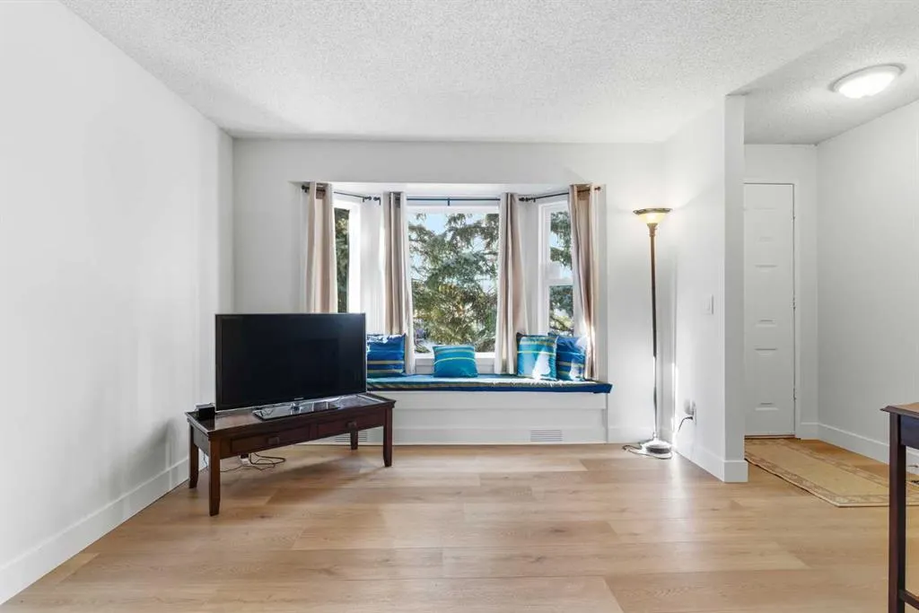 91 Deerfield Drive SE