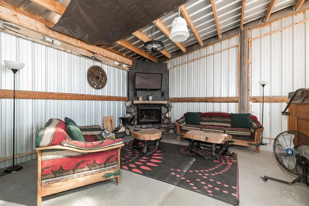51011 Range Road 231