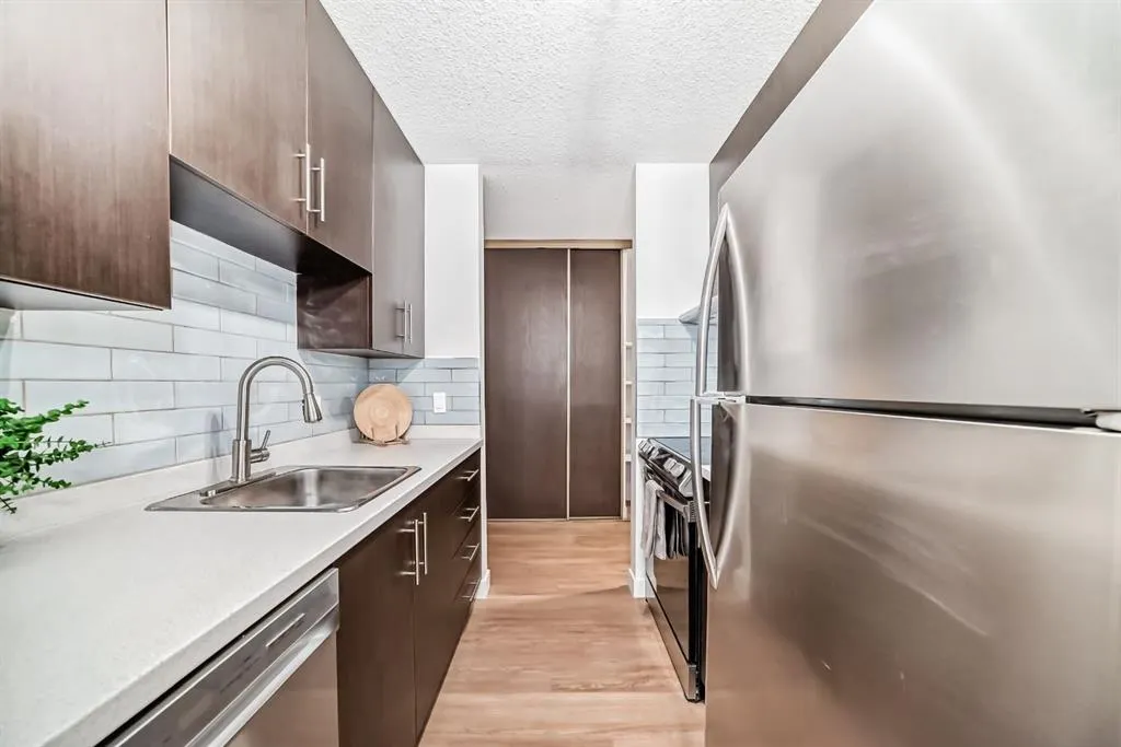 4001B 49 Street NW, #2204