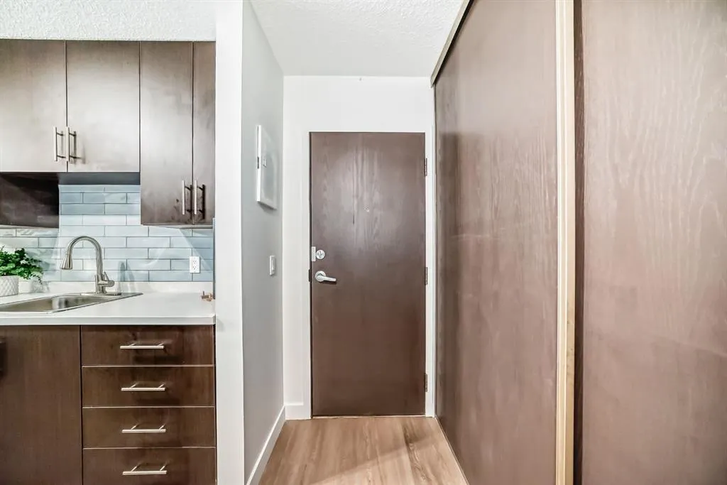4001B 49 Street NW, #2204