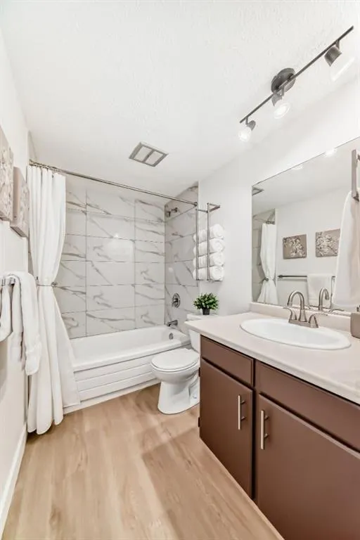 4001B 49 Street NW, #2204