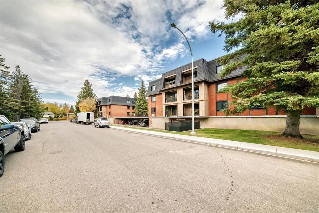 4001B 49 Street NW, #2204