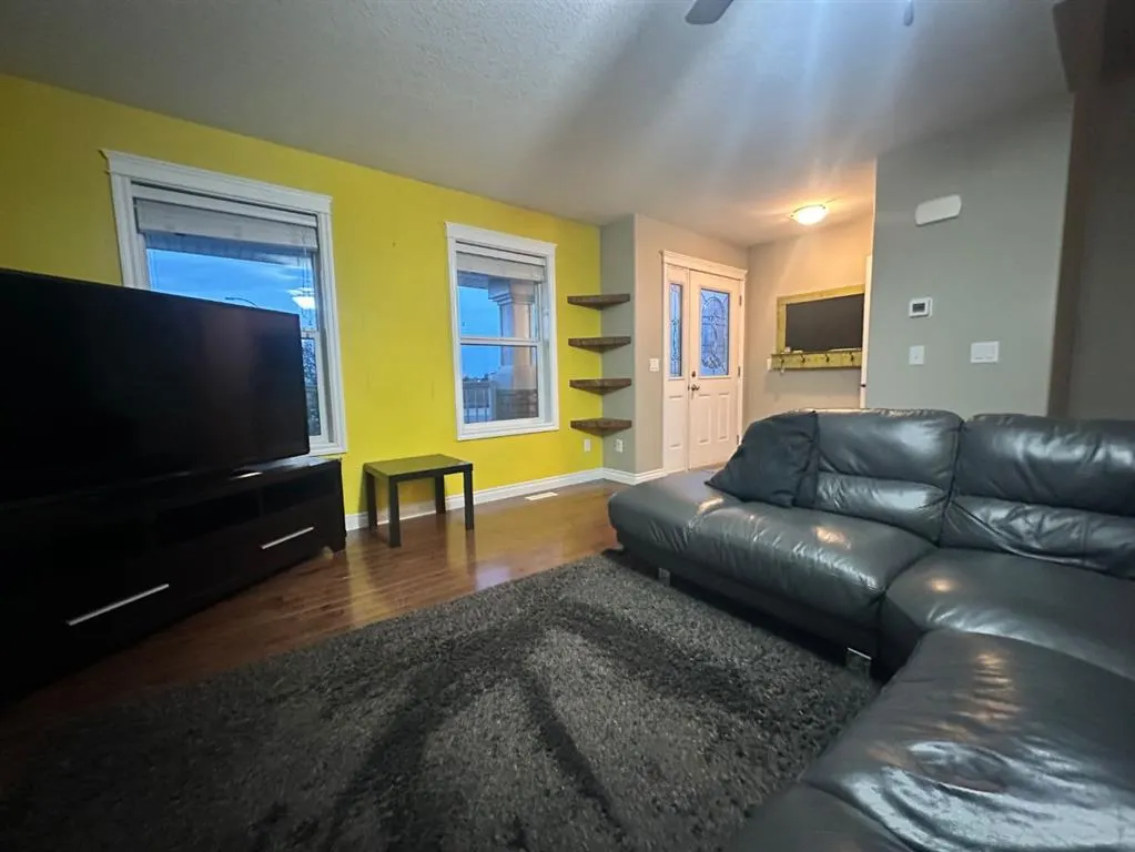 221 Callen Drive